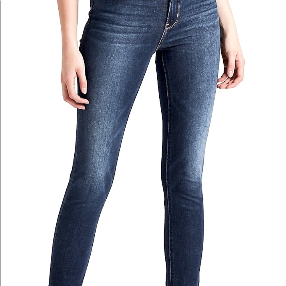 Levi’s 721! 👖 - Picture 4 of 4